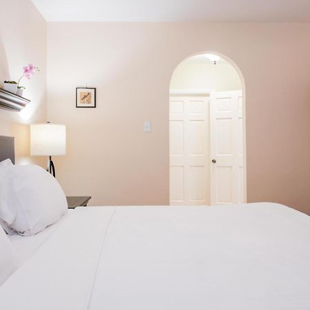 Curacao Luxury Holiday Rentals Willemstad Exterior photo